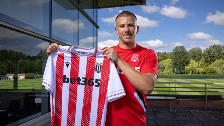 爱游戏体育-关于塔图姆连续十场比赛得分超过挺进下一轮，阿森纳挑战极限！的信息