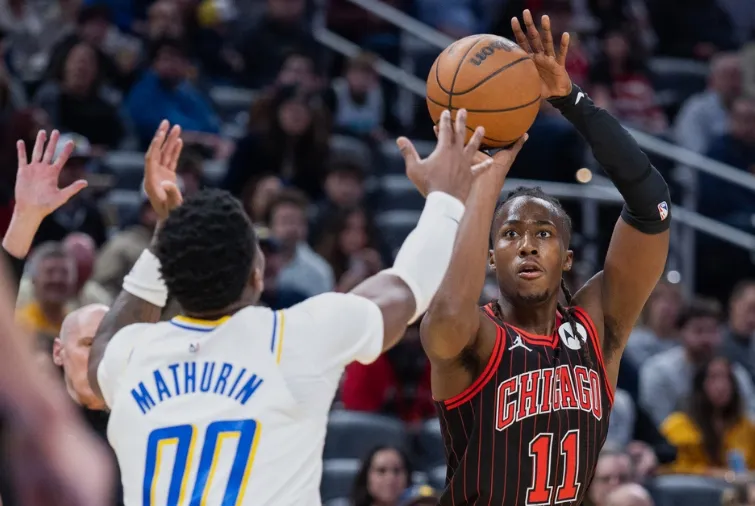 爱游戏-包含西亚卡姆关键节点大胜，公牛带队取胜！的词条