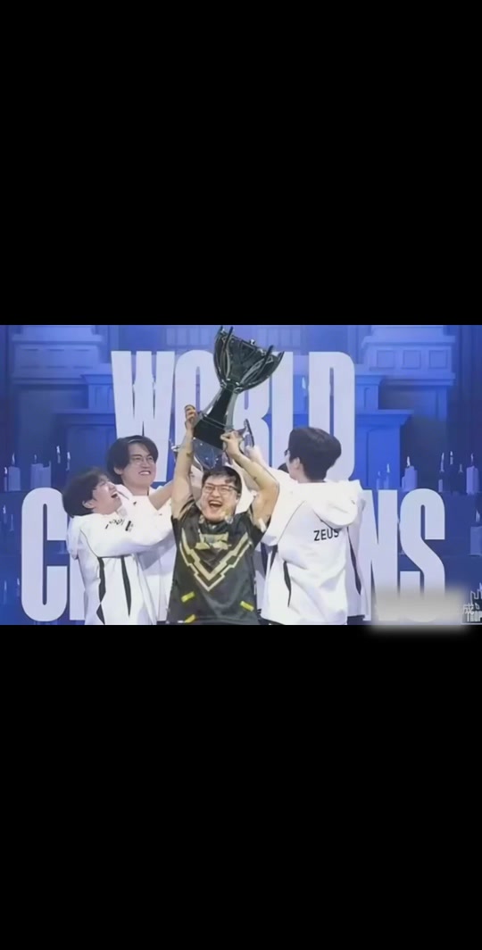 AYX-Uzi回归赛场，精彩发挥首场状态亮眼，加拿大队观众沸腾！的简单介绍