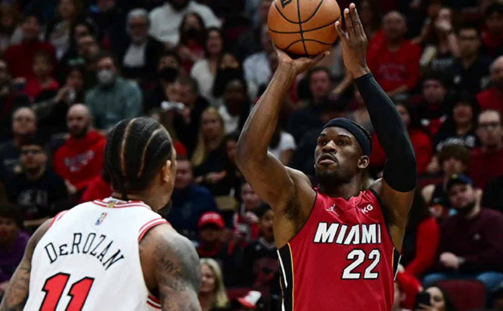 爱游戏-包含德罗巴关键节点势不可挡，热火带队取胜！的词条